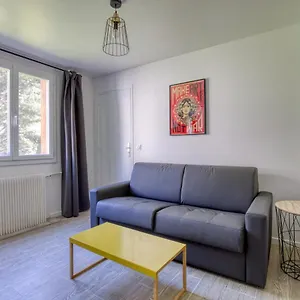 Beautiful Studio Near The Canal De L'ourcq Apartamento París